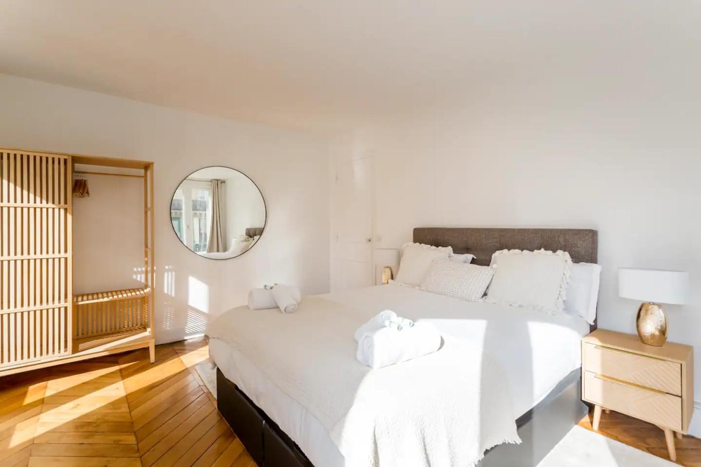8P - 3Br Le Marais Spacious - Central - Historic Apt Paris Ngoại thất bức ảnh