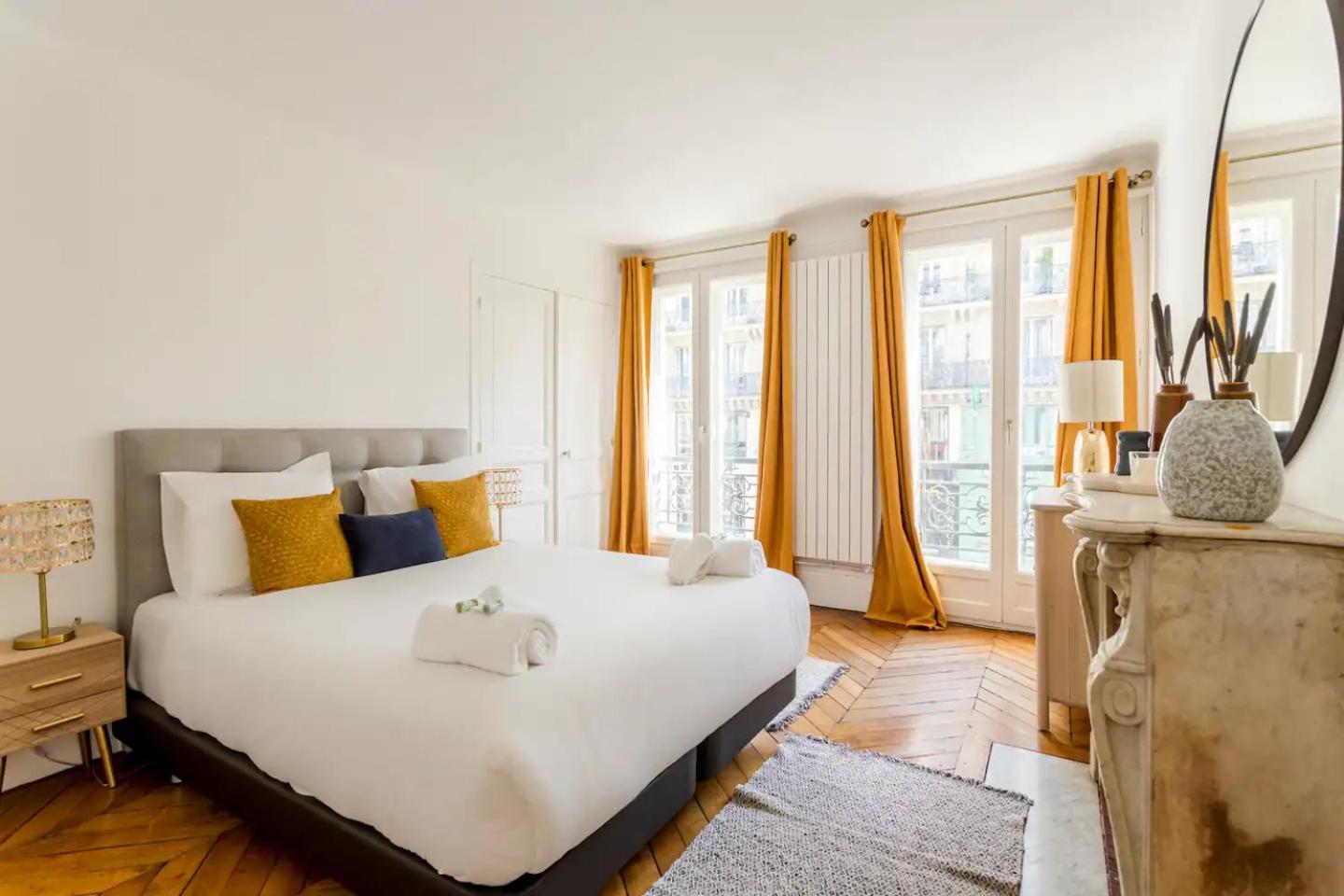 8P - 3Br Le Marais Spacious - Central - Historic Apt Paris Ngoại thất bức ảnh