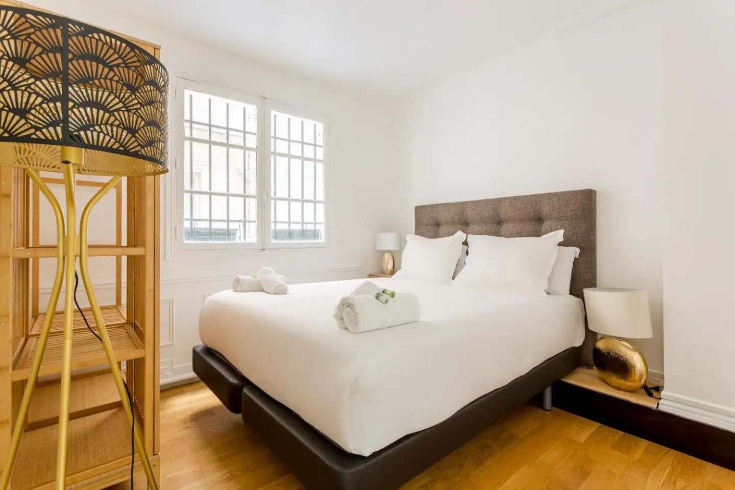 8P - 3Br Le Marais Spacious - Central - Historic Apt Paris Ngoại thất bức ảnh