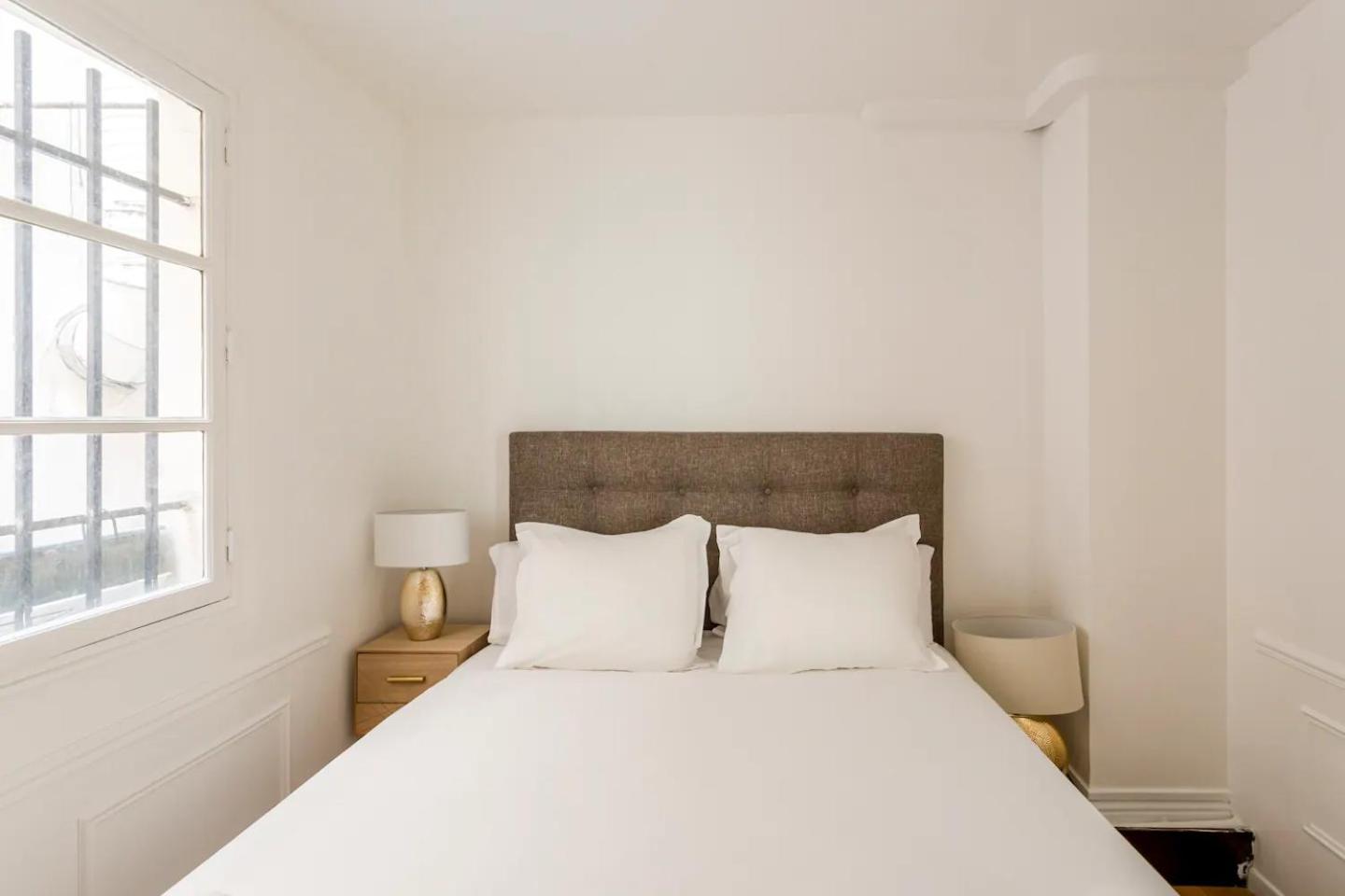 8P - 3Br Le Marais Spacious - Central - Historic Apt Paris Ngoại thất bức ảnh