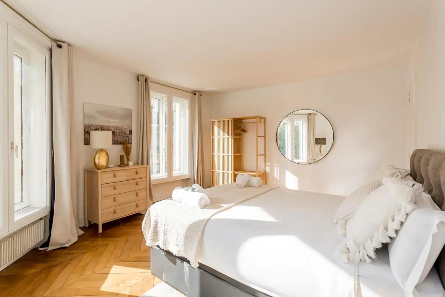 8P - 3Br Le Marais Spacious - Central - Historic Apt Paris Ngoại thất bức ảnh