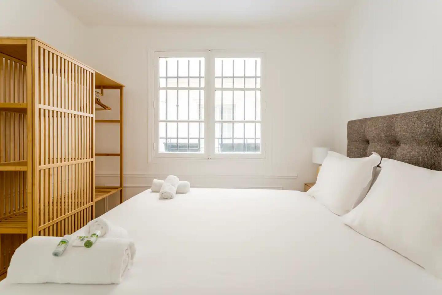 8P - 3Br Le Marais Spacious - Central - Historic Apt Paris Ngoại thất bức ảnh