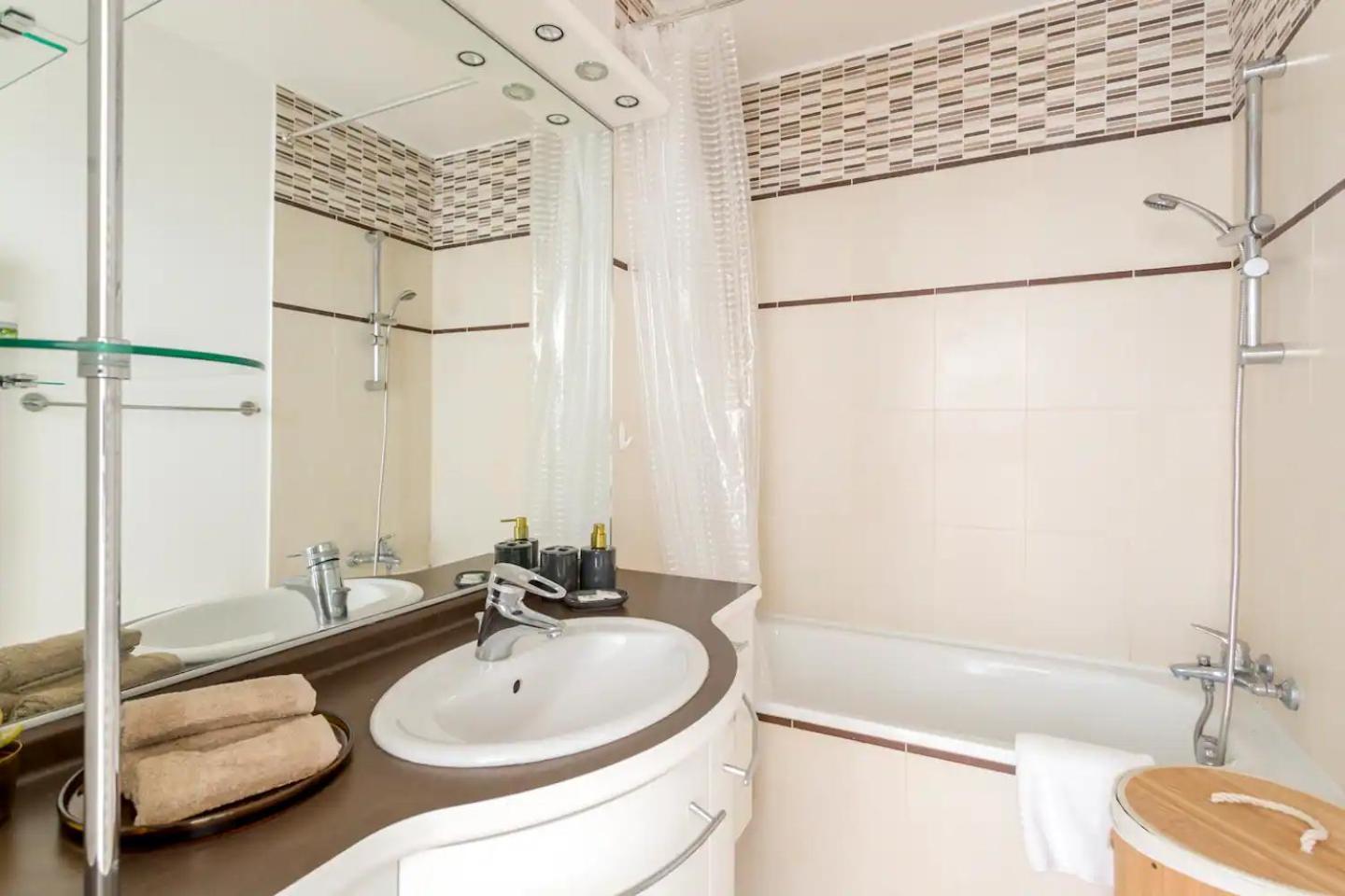 8P - 3Br Le Marais Spacious - Central - Historic Apt Paris Ngoại thất bức ảnh